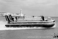 SRN4 The Princess Anne (GH-2007) with Seaspeed at Dover -   (The <a href='http://www.hovercraft-museum.org/' target='_blank'>Hovercraft Museum Trust</a>).